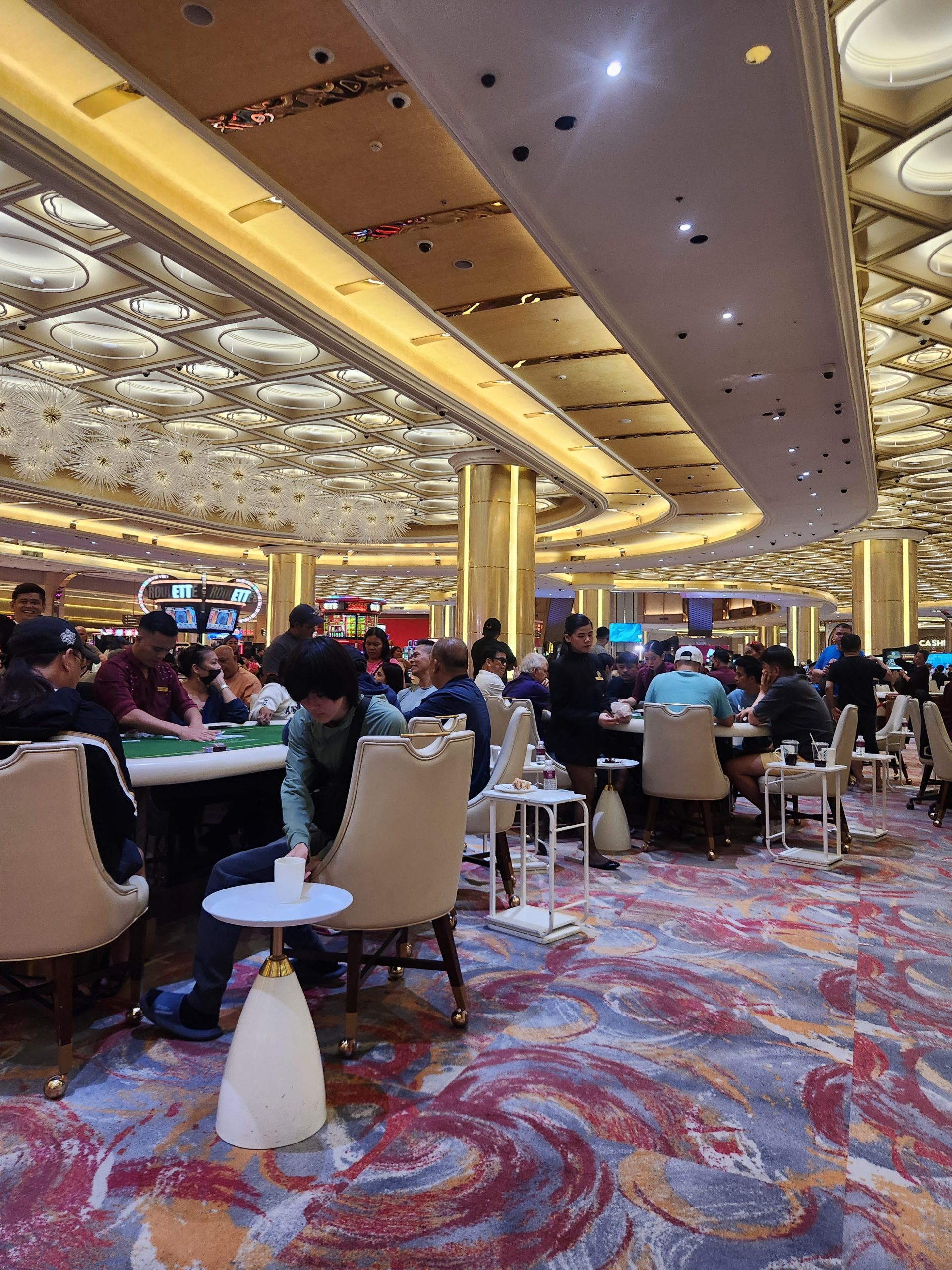 セブ ポーカー旅行 NUSTAR カジノ 800万ペソ ジャックポット